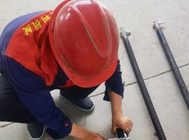 螺杆式启闭机自检